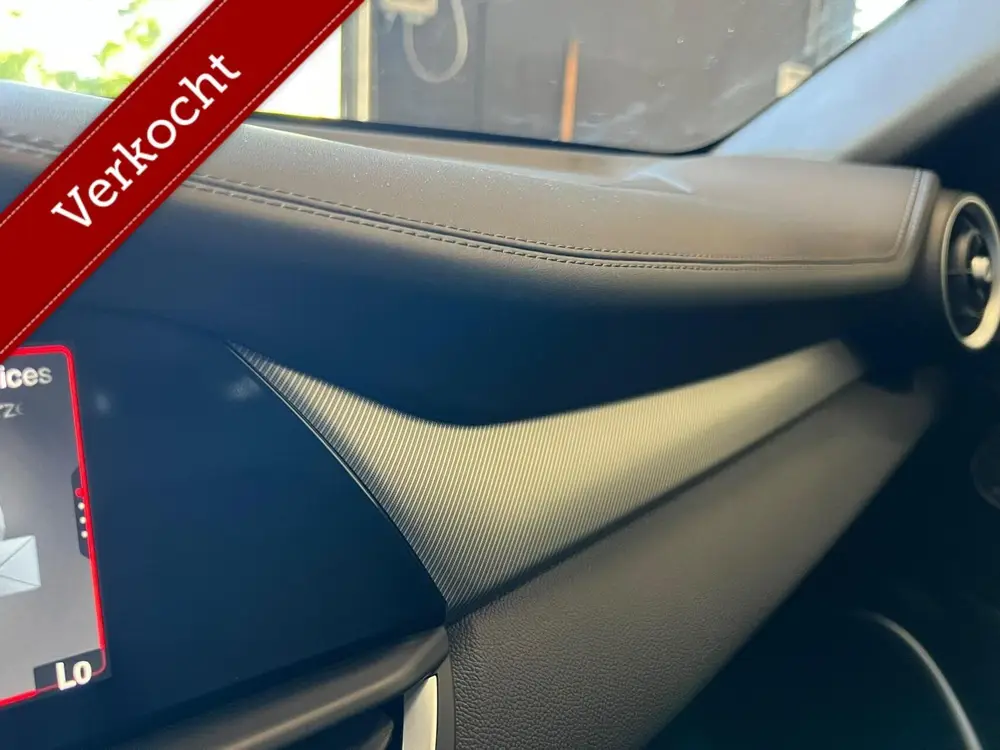 Alfa Romeo Giulia 2.0t Q4 Veloce, my22, 18dkm, Pano, Misano! uit 2022, foto 20