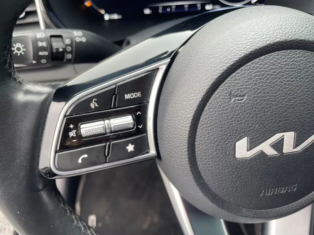 Kia Ceed 1.6 GDI PHEV ExecutiveLine uit 2022, foto 13