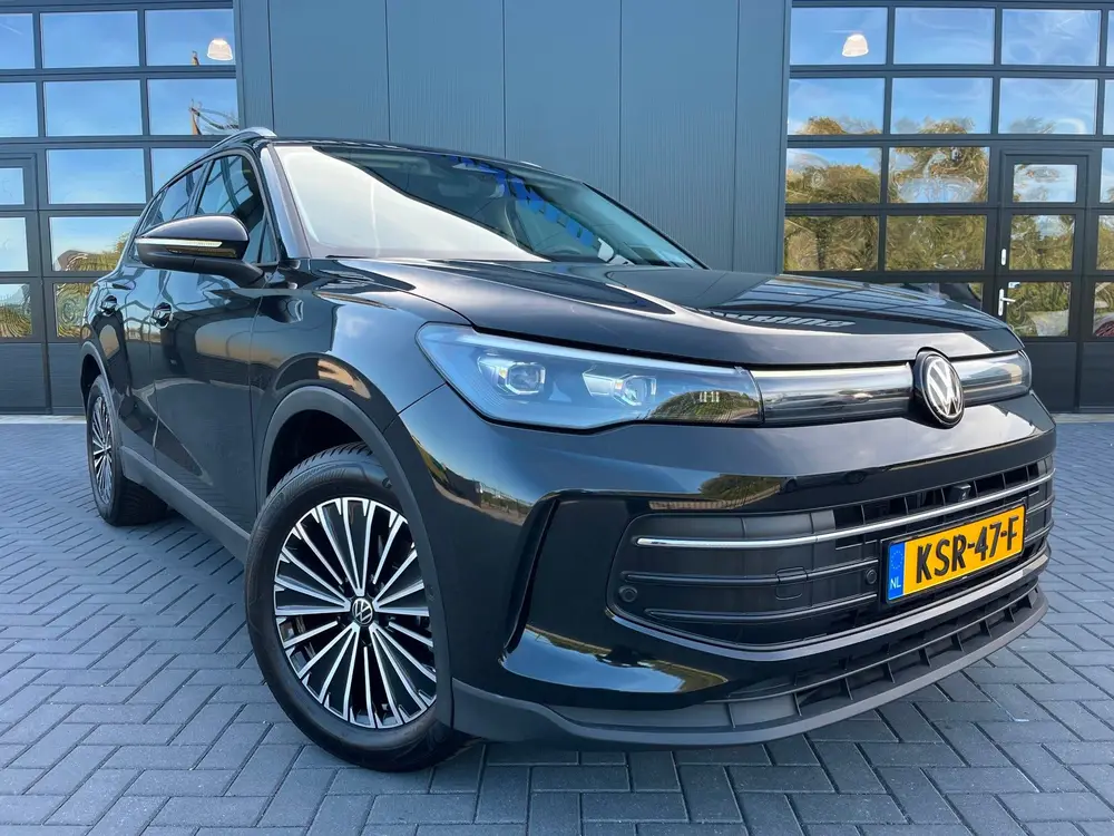 Volkswagen Tiguan 1.5 eTSI Life Edition 360 Camera/Carplay/T uit 2025, foto 4