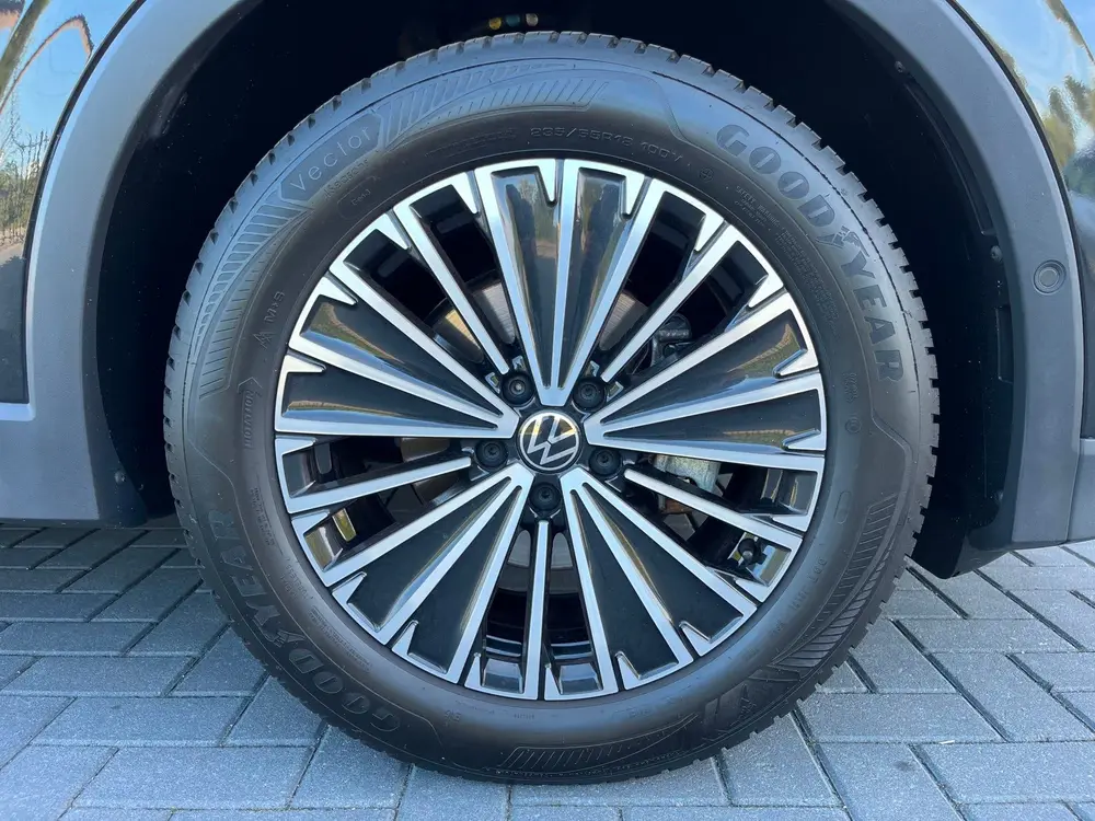 Volkswagen Tiguan 1.5 eTSI Life Edition 360 Camera/Carplay/T uit 2025, foto 9