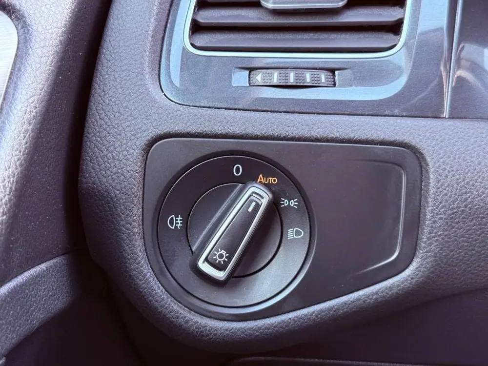 Volkswagen GOLF 1.5 TGI CNG Comfortline Adaptive Cruise Came uit 2019, foto 12