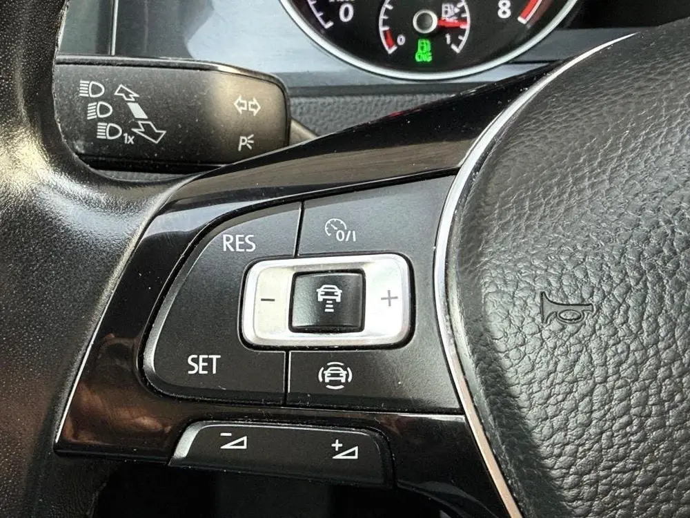 Volkswagen GOLF 1.5 TGI CNG Comfortline Adaptive Cruise Came uit 2019, foto 13