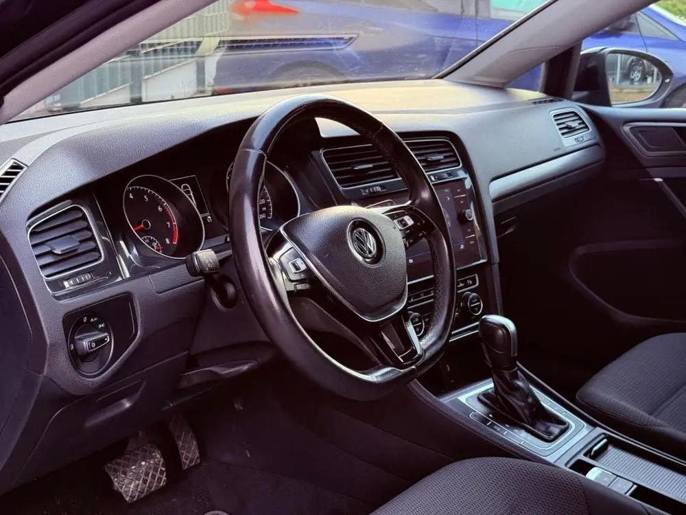 Volkswagen GOLF 1.5 TGI CNG Comfortline Adaptive Cruise Came uit 2019, foto 5