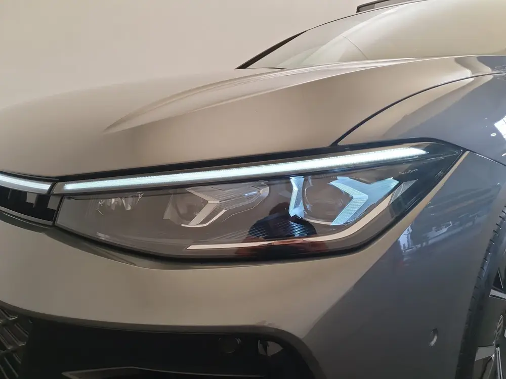 Volkswagen Passat Variant 1.5 eHybrid 272pk DSG/AUT R-Line E uit 2025, foto 9