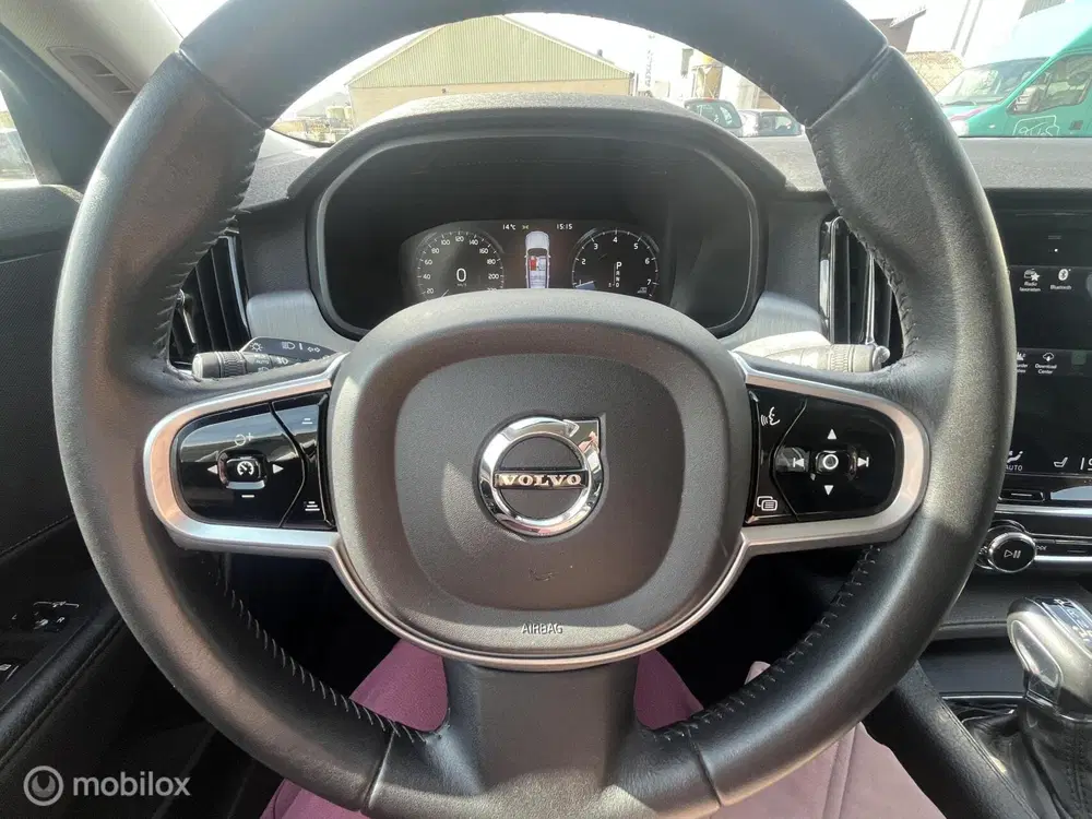 Volvo V90 2.0 T4 Momentum uit 2019, foto 16