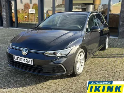 Volkswagen Golf 1.5 eTSI Life Business uit 2022