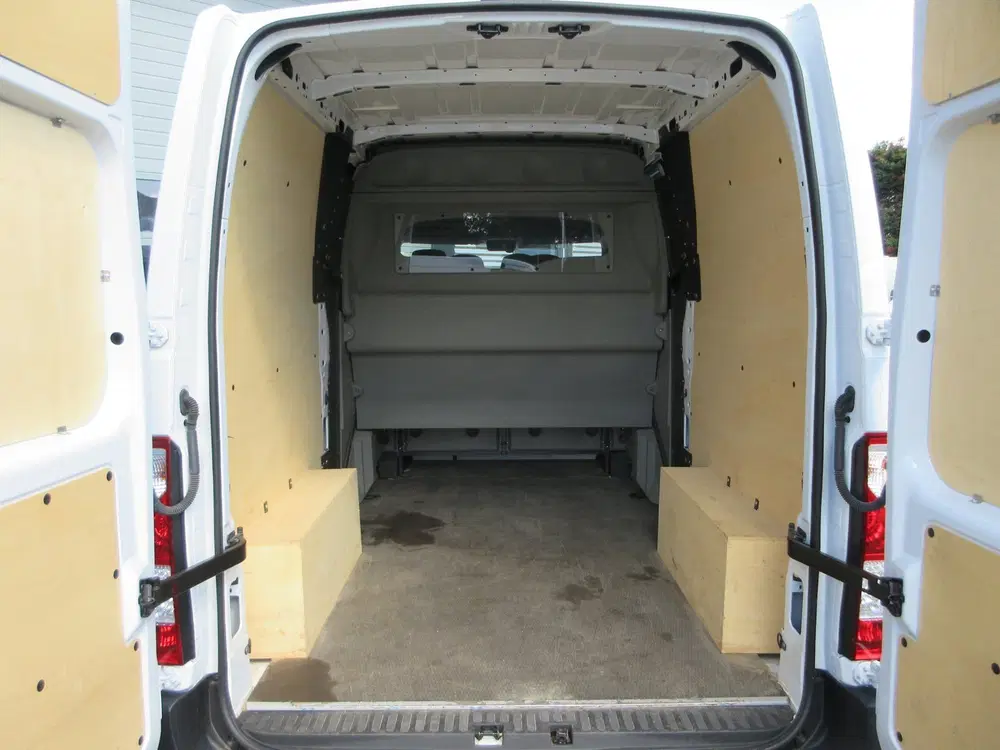 Renault Master T35 2.3 dCi 150 L2H2 DC 7 persoons dubbel uit 2024, foto 6