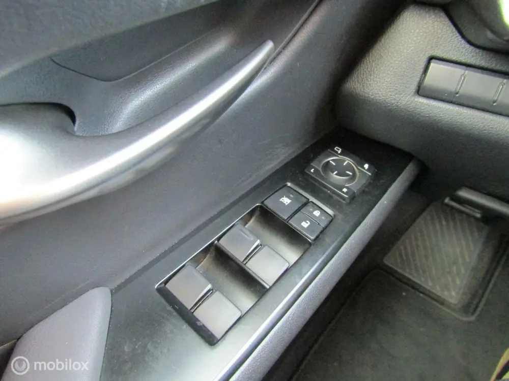 Lexus UX 250h Business Line | Camera, Trekhaak uit 2019, foto 20