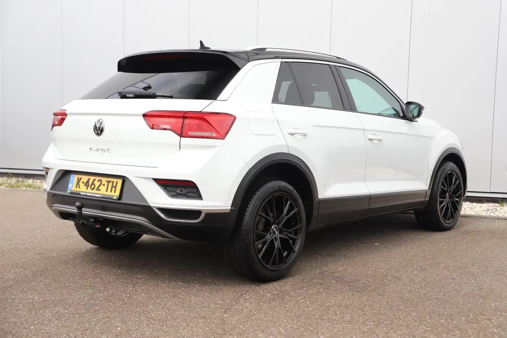 Volkswagen T-Roc 1.0 TSI Style Business Trekhaak 18 inch Zwa uit 2021, foto 4