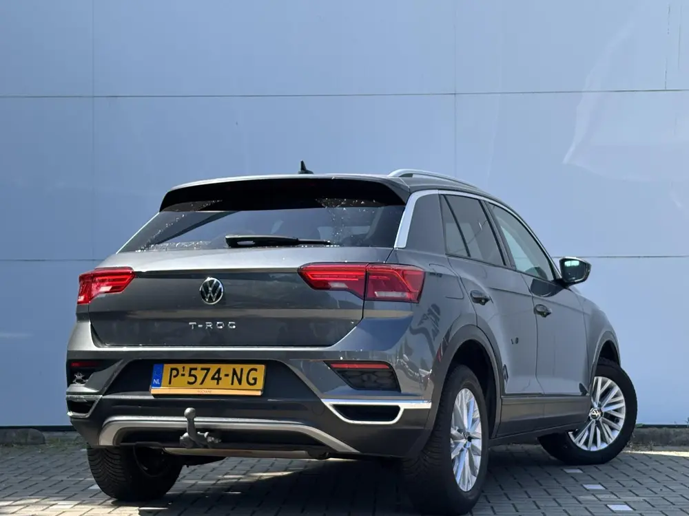 Volkswagen T-Roc 1.0 TSI Style Business | Navigatie | Camera uit 2022, foto 2