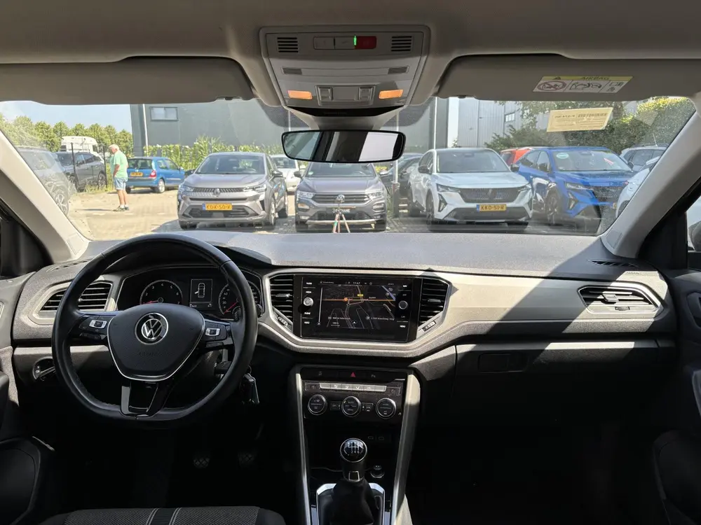 Volkswagen T-Roc 1.0 TSI Style Business | Navigatie | Camera uit 2022, foto 3