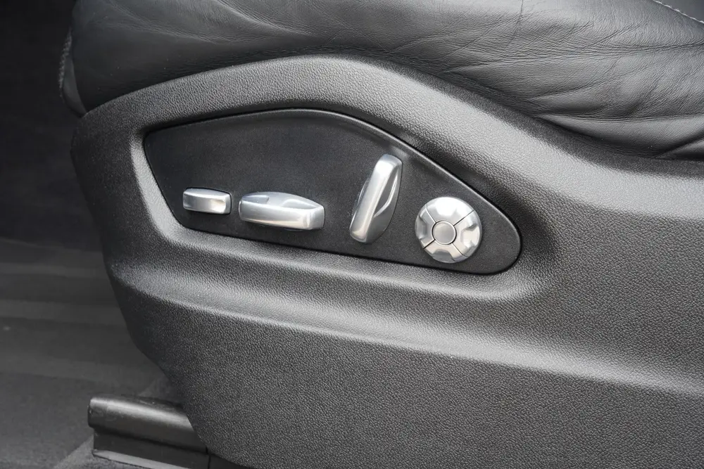 Porsche Cayenne 3.0 E-Hybrid - PANODAK - TREKHAAK - LUCHTVER uit 2019, foto 20