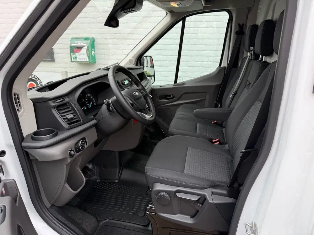 Ford Transit GB 350 L2H2 TDCi 105pk FWD Trend uit 2024, foto 12