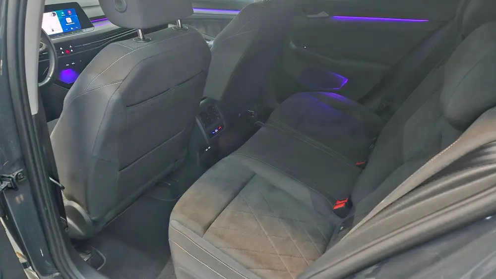 Volkswagen GOLF 1.4 eHybrid Keyless Memory Matrix IQ Massage uit 2022, foto 19