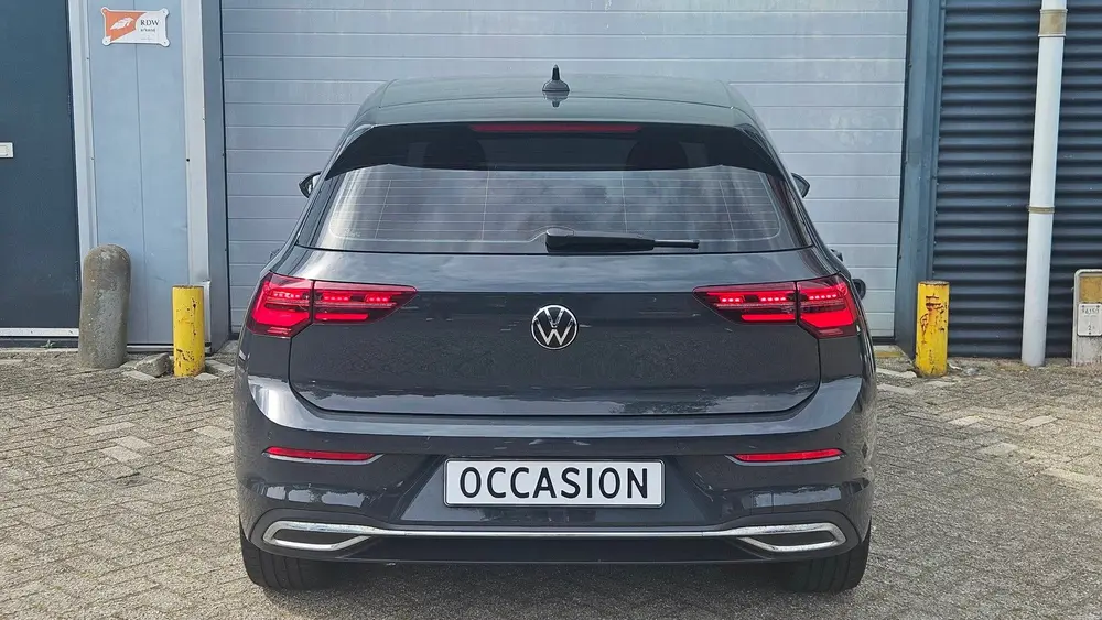 Volkswagen GOLF 1.4 eHybrid Keyless Memory Matrix IQ Massage uit 2022, foto 7