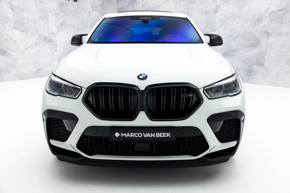 BMW X6 M Competition uit 2020, foto 4