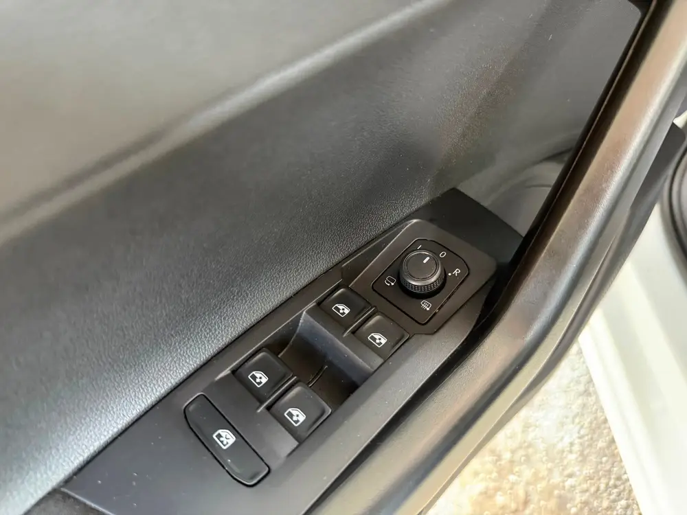 Volkswagen Polo 1.0|CARPLAY/PDC/LED/DIGITAAL/STOELVERW uit 2023, foto 17