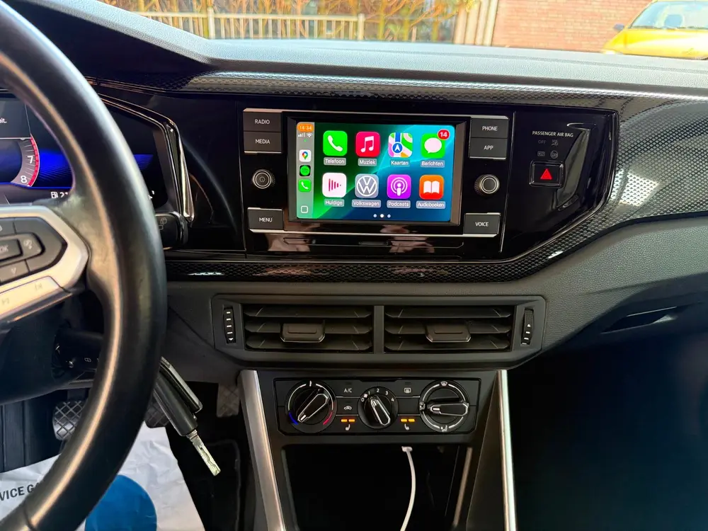 Volkswagen Polo 1.0|CARPLAY/PDC/LED/DIGITAAL/STOELVERW uit 2023, foto 4