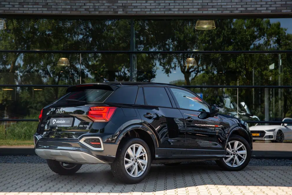 Audi Q2 35 TFSI Advanced edition uit 2023, foto 2