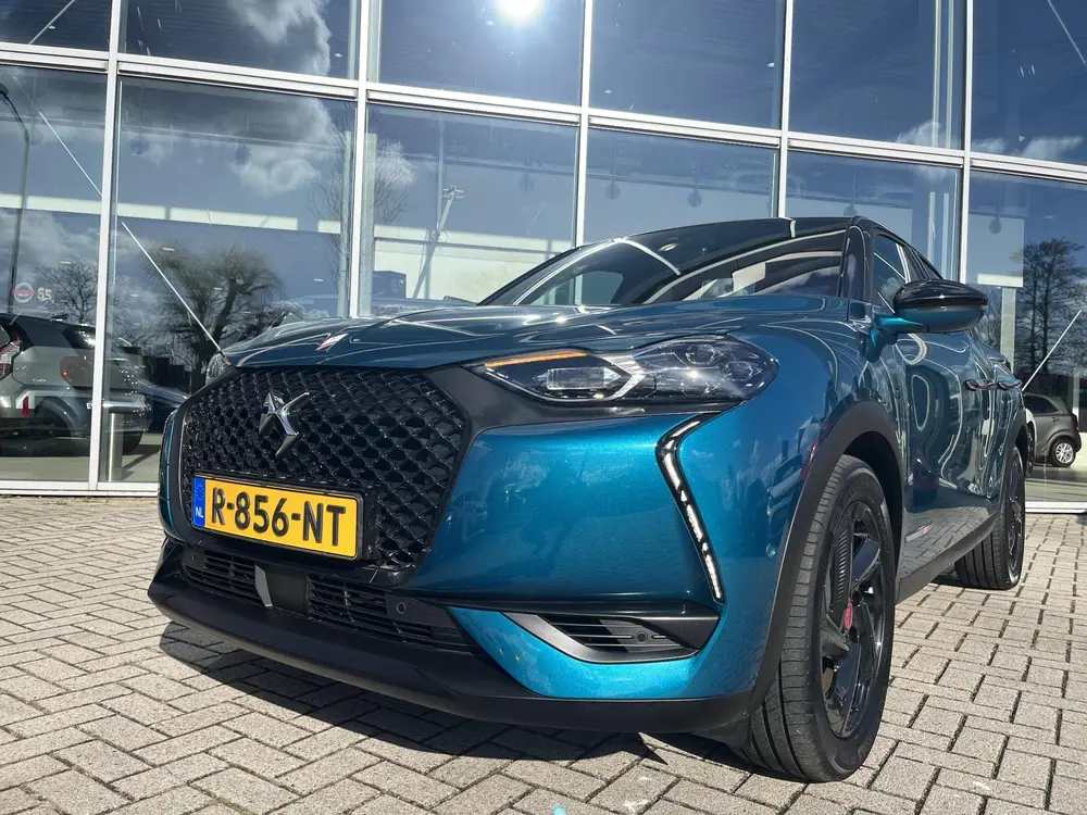 DS Automobiles DS 3 Crossback DS 3 Crossback E-Tense Performance Line+ 5 uit 2022, foto 2