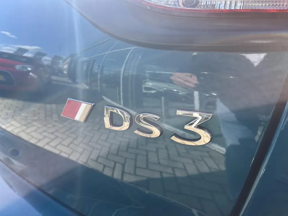 DS Automobiles DS 3 Crossback DS 3 Crossback E-Tense Performance Line+ 5 uit 2022, foto 6