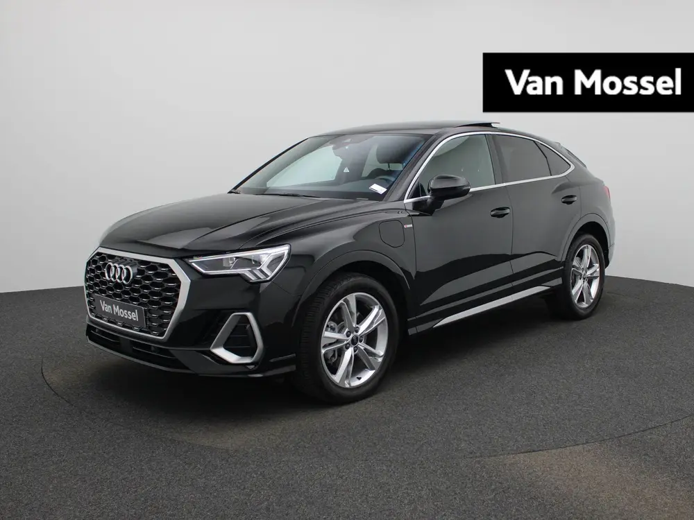 Audi Q3 45 TFSI e S Edition 245 PK uit 2023