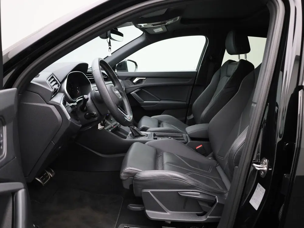 Audi Q3 45 TFSI e S Edition 245 PK uit 2023, foto 12