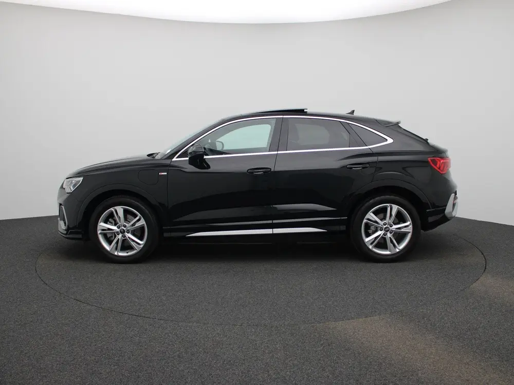 Audi Q3 45 TFSI e S Edition 245 PK uit 2023, foto 4