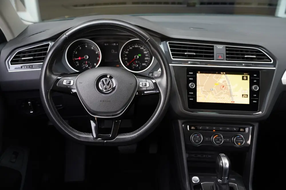 Volkswagen Tiguan 1.5 TSI 150pk DSG R-line Navi Leder PDC uit 2019, foto 20