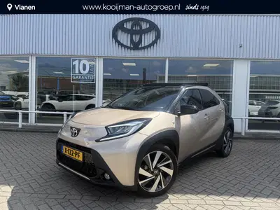 Toyota Aygo X 1.0 VVT-i MT Premium met Cabriodak uit 2024