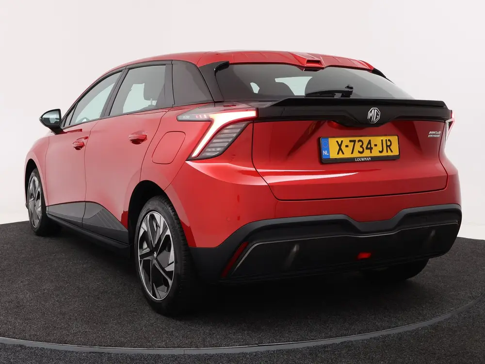MG MG4 Standard 51 kWh uit 2023, foto 11