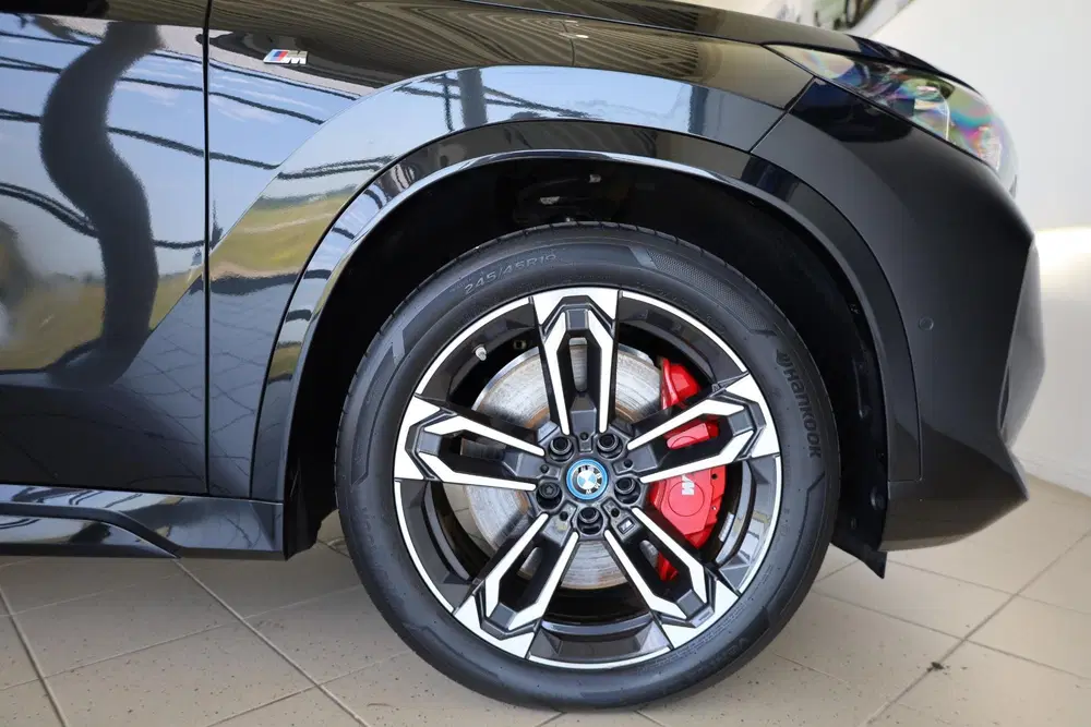 BMW iX1 eDrive20 uit 2025, foto 7