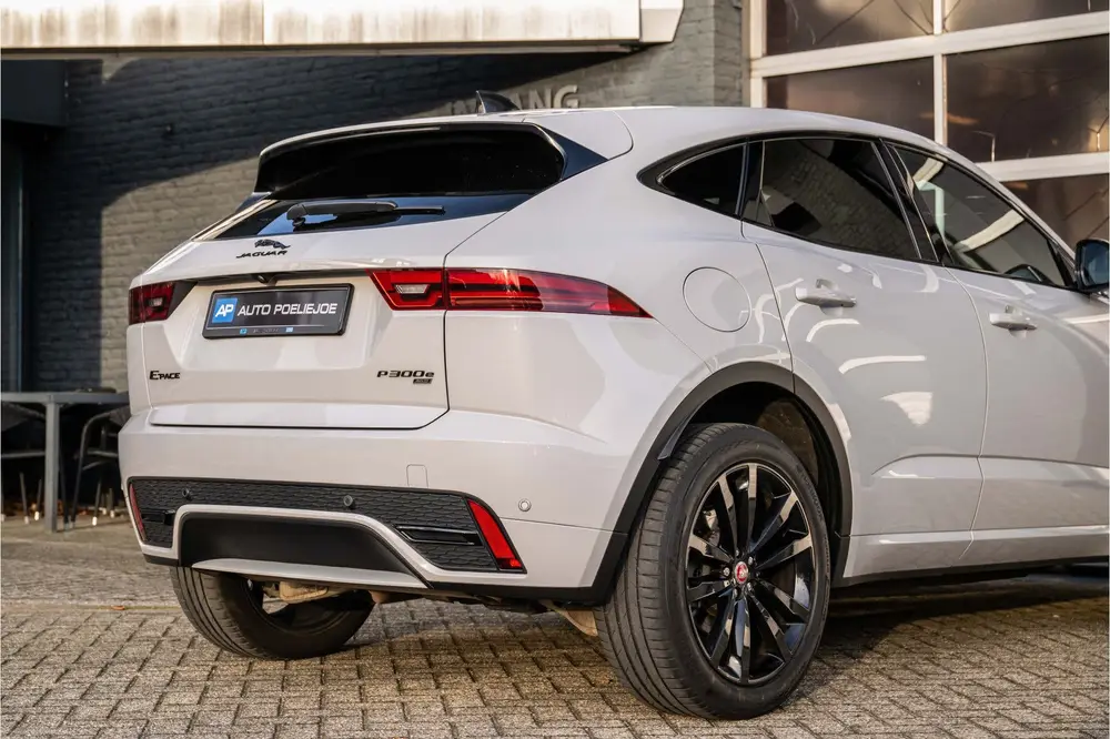 Jaguar E-Pace 1.5 P300e AWD R-Dynamic Black Edition, Meridia uit 2022, foto 8