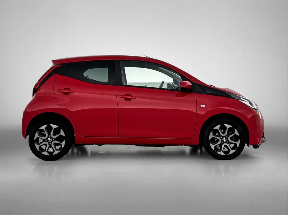 Toyota Aygo 1.0 VVT-i x-joy uit 2022, foto 12