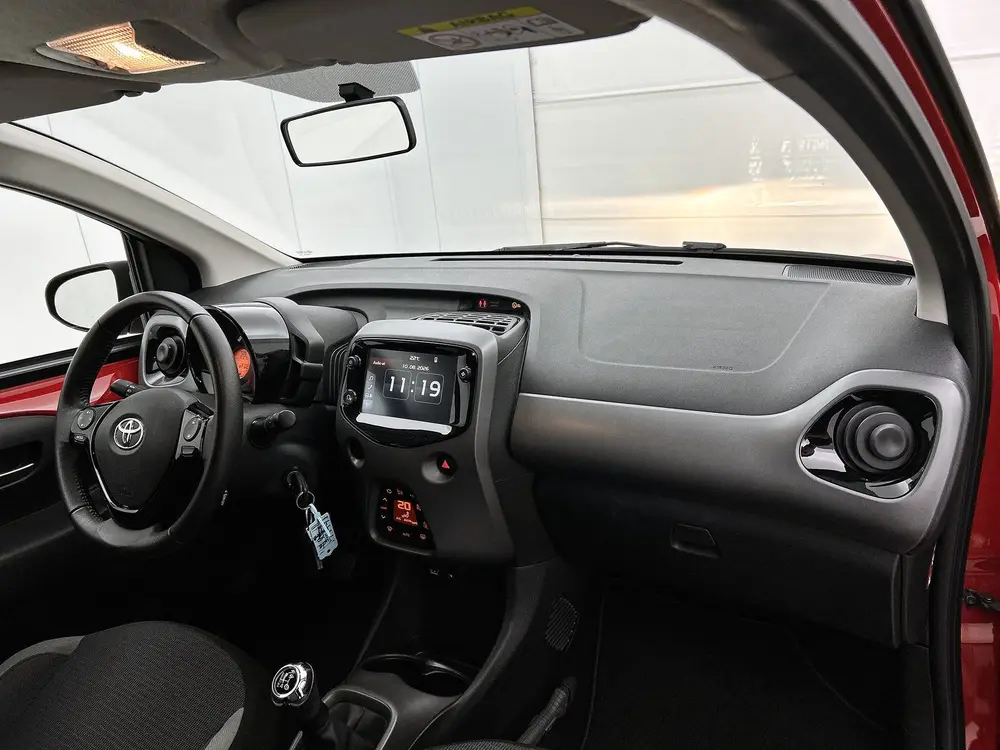 Toyota Aygo 1.0 VVT-i x-joy uit 2022, foto 6