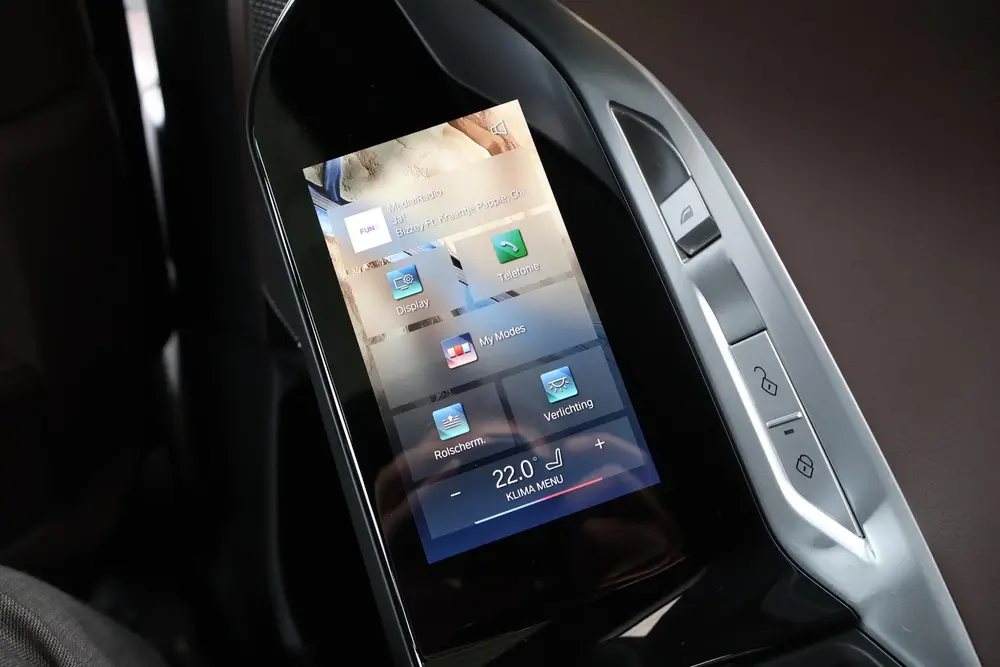 BMW i7 eDrive50 uit 2026, foto 11