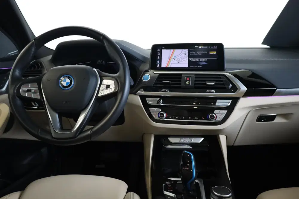 BMW iX3 High Executive uit 2021, foto 10