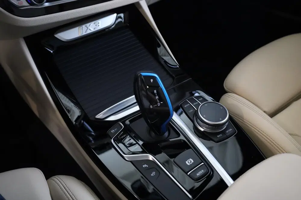 BMW iX3 High Executive uit 2021, foto 20