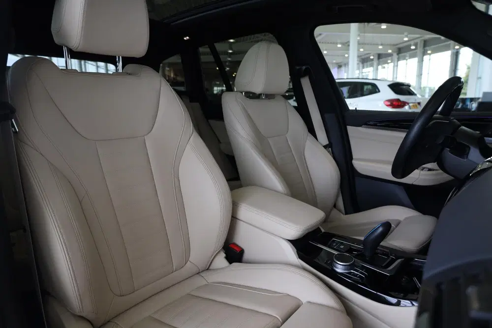 BMW iX3 High Executive uit 2021, foto 8