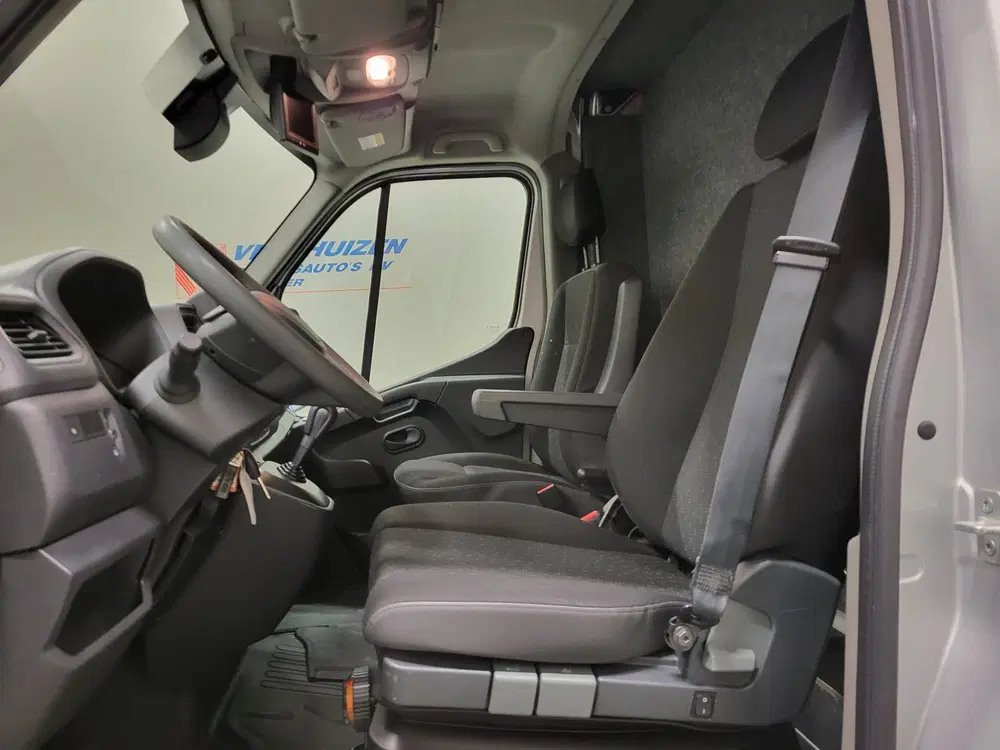 Opel Movano 2.3CDTI 180pk L1 uit 2022, foto 5