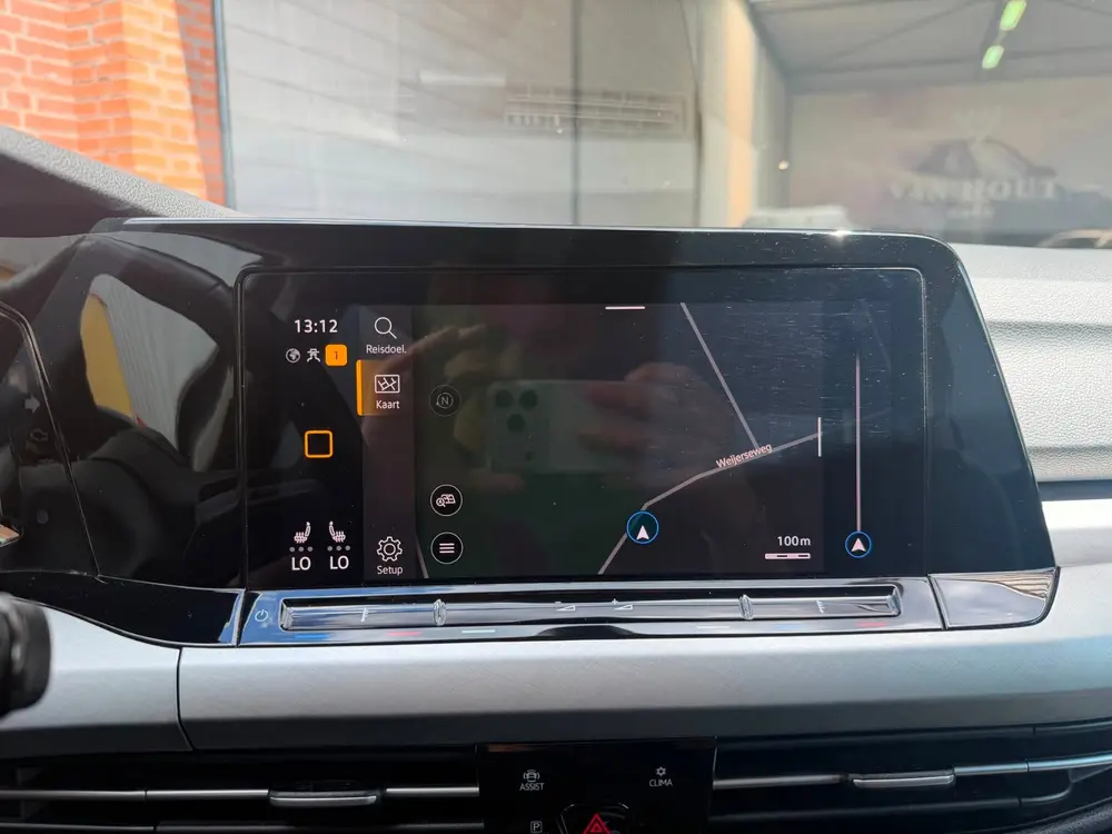 Volkswagen Golf Variant 1.0 eTSI Life Business uit 2021, foto 13