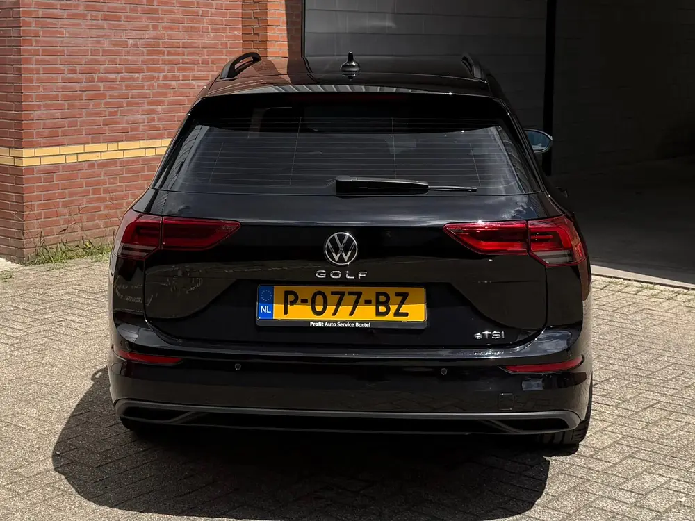 Volkswagen Golf Variant 1.0 eTSI Life Business uit 2021, foto 6