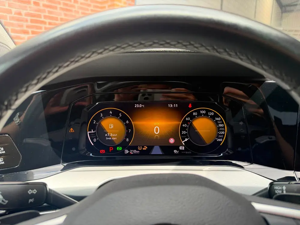 Volkswagen Golf Variant 1.0 eTSI Life Business uit 2021, foto 9