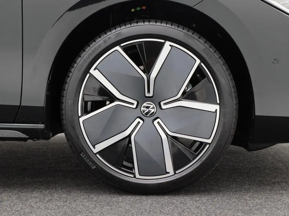 Volkswagen Passat R-Line Edition 1.5 eHybrid 204 PK | Panora uit 2026, foto 12