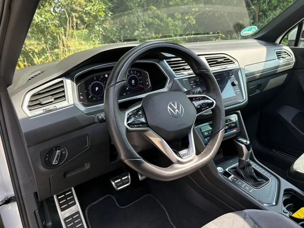 Volkswagen Tiguan 1.4 TSI eHybrid R-Line Business+ - IQ ligh uit 2023, foto 11