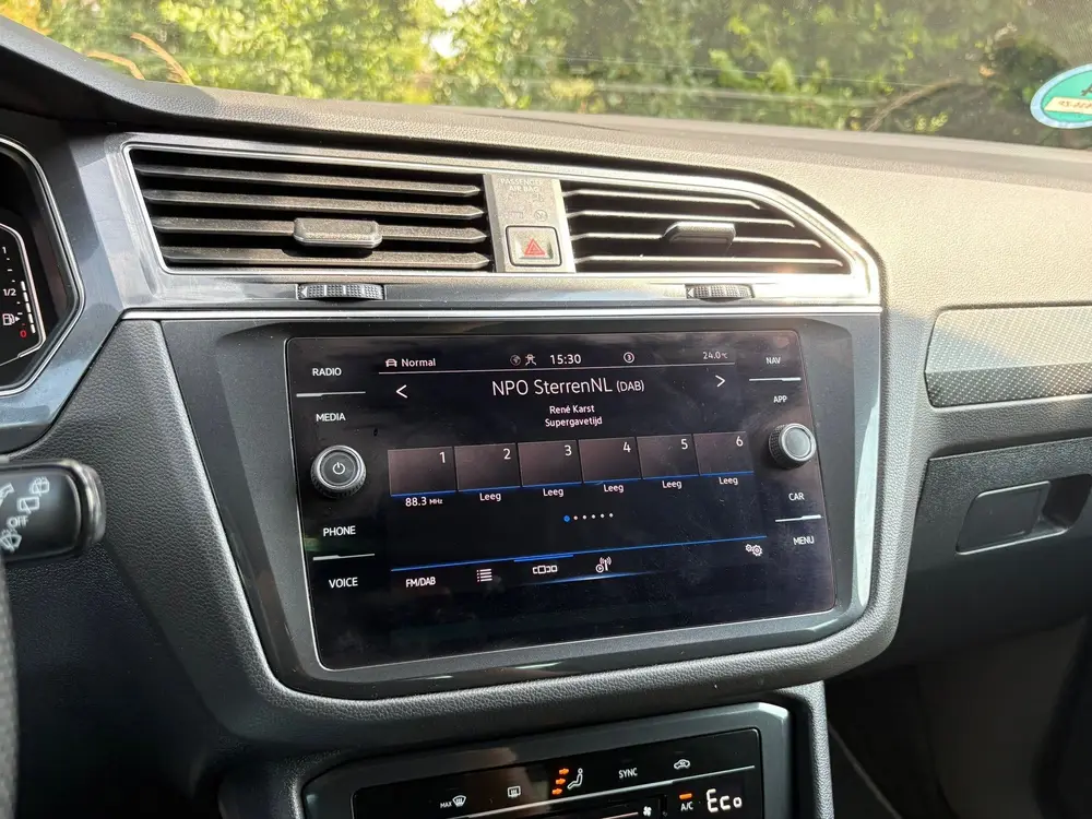 Volkswagen Tiguan 1.4 TSI eHybrid R-Line Business+ - IQ ligh uit 2023, foto 20