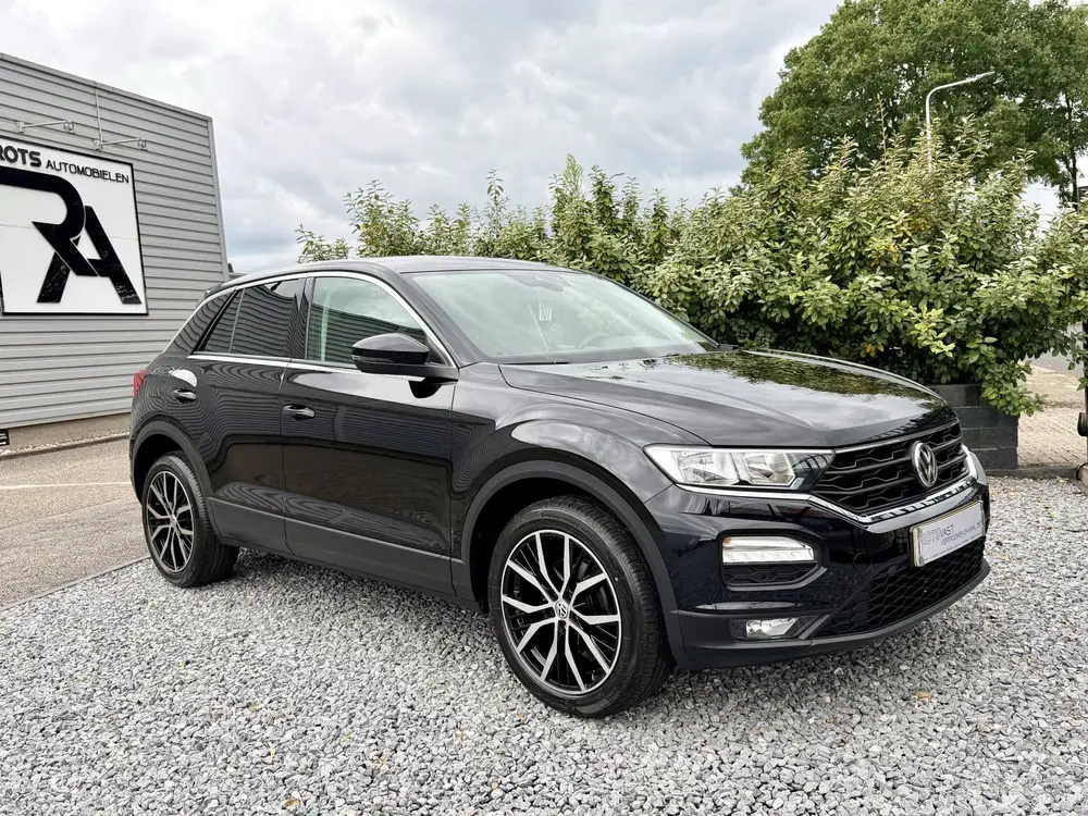 Volkswagen T-Roc 1.0 TSI Style Navi|Media|PDC|Lineast Zwart uit 2019, foto 6
