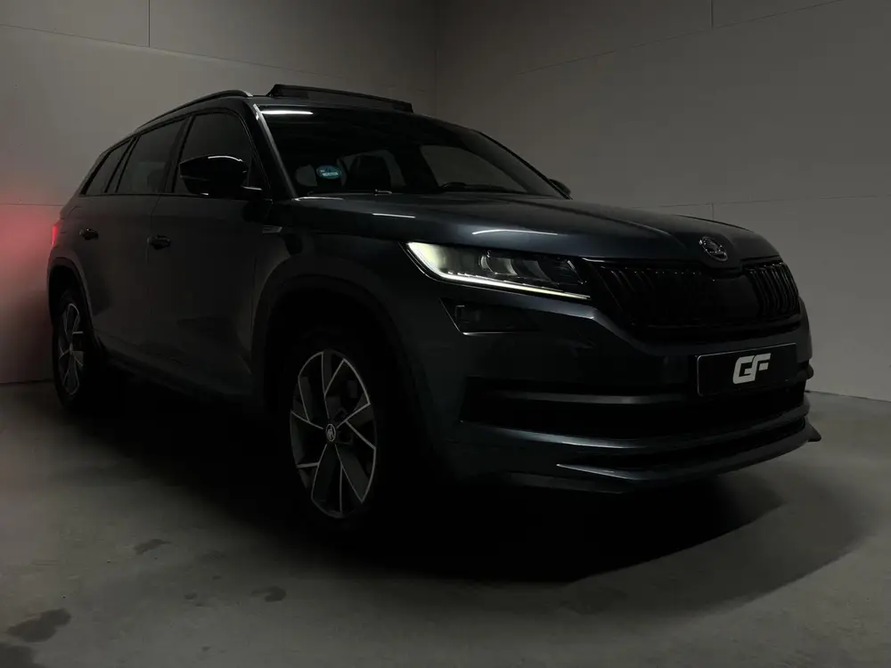 Skoda Kodiaq 1.5 TSI Sportline Pano Canton Memory ACC C uit 2019, foto 14