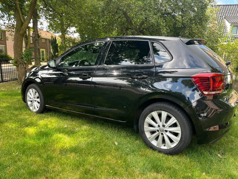 Volkswagen Polo Highline 1.0 TSI 95pk 2019 Zwart uit 2019, foto 3