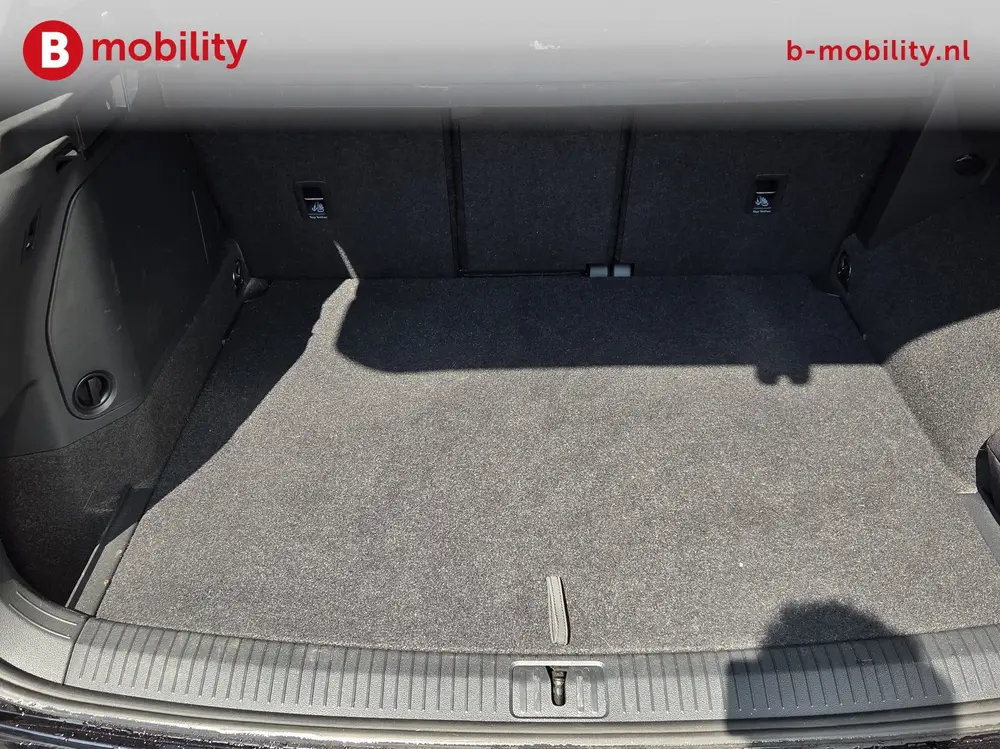 Volkswagen Tiguan 1.4 TSI eHybrid R-Line Trekhaak 1800kg Pan uit 2024, foto 15